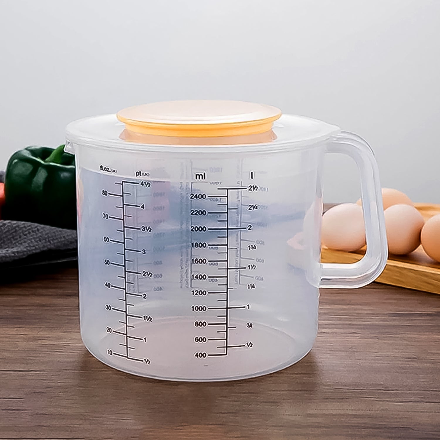 01_d07b63e7-1e05-4376-bfdc-8fe7139165cc Plastic Baking Measuring Cup 2.5L Measurement with Scale Kitchen Pouring Cup - Image 1