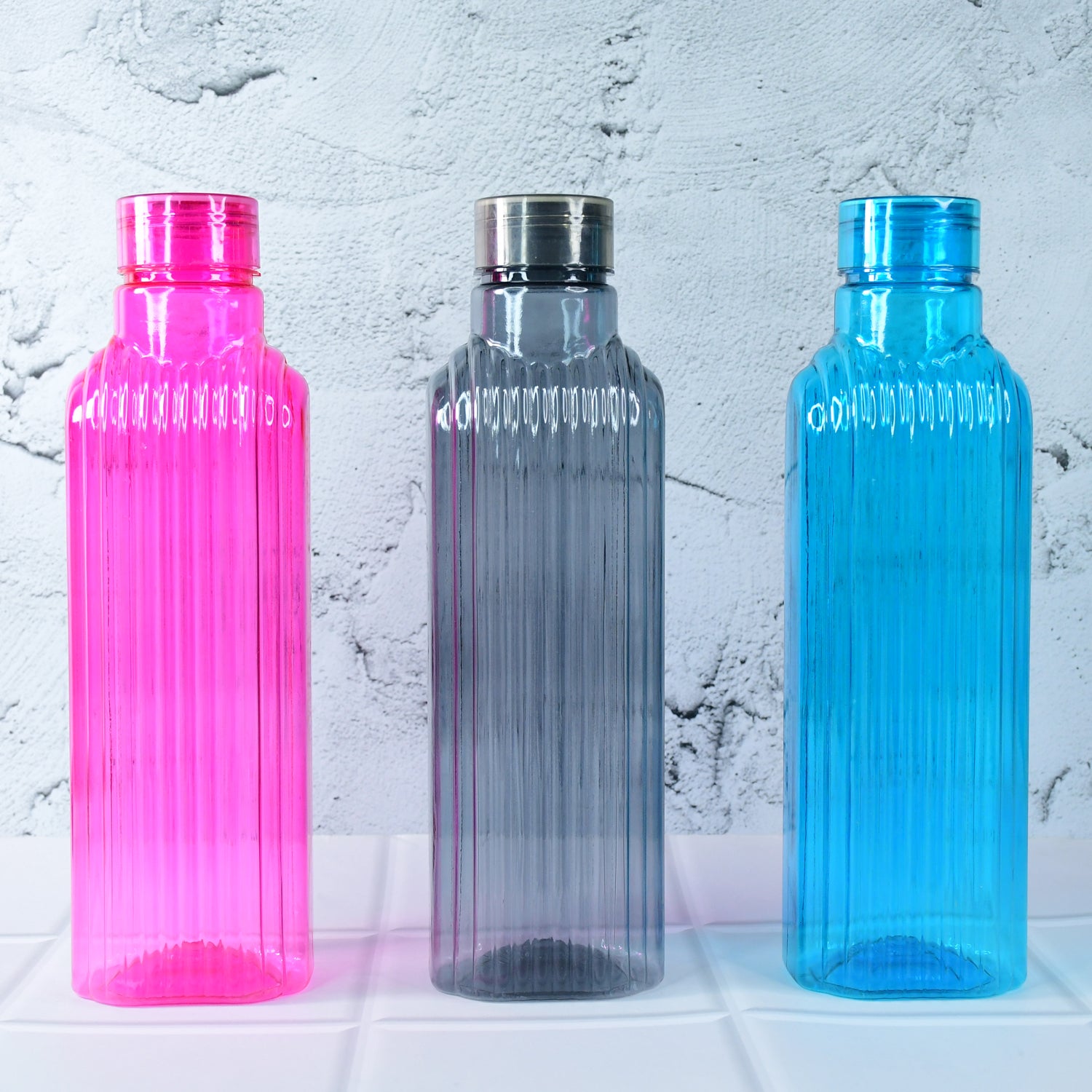 01_de2fed3a-c049-4f66-96b2-950b04bd6706 Transparent Fridge Water Bottles (3 Pc) - Image 1