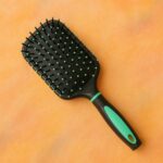 2-in-1 Hair Comb Brush with Mirror - Image 7