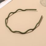 Plastic Simple Headbands Comb Headbands Hairbands (1 Pc) - Image 3