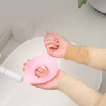 Silicone Wrist Bands for Washing Face (2 Pc / Mix Color) - Image 3