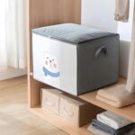 Clothes Storage Bag with Zipper & Handles - Image 3