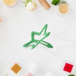 Metal Printed Star Shape Hair Clips (5 Pcs Set) - Image 4