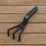 Plastic Premium Garden Hand Cultivator Tool (1 Pc) - Image 4