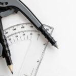 2-Piece Geometry Protractor Set with Lock and Transparent Protractor - Image 4