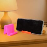 Durable Plastic Mobile Phone Stand with Angled Support (2 Pc / Mix Color) - Image 3