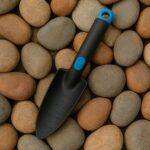 Plastic Heavy Duty Garden Hand Trowel with Measurement Marks (1 Pc) - Image 4