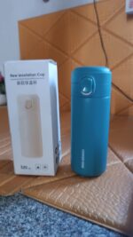 Stainless Steel Insulated Vacuum Bottle With Insulated Cap Lock (320ml Approx) - Image 7