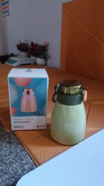 Vacuum Insulation Flask Bottle with Straw for Sports Adult Children (Approx 480ml) - Image 8