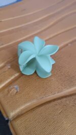 Matte Finish Hair Claw Clip (1 Pc / Mix Color) - Image 10
