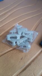 Multi-Functional Plastic Triangle Hanger Connector Hooks 5 Pcs Set - Image 8