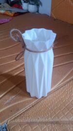 Plastic Vase / Pot - Elegant Design-Ideal Gift for Friends and Family (1 Pc) - Image 7
